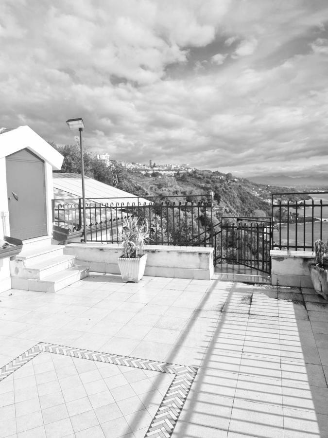 La Timpa Villa อาชิเรอาเล ภายนอก รูปภาพ