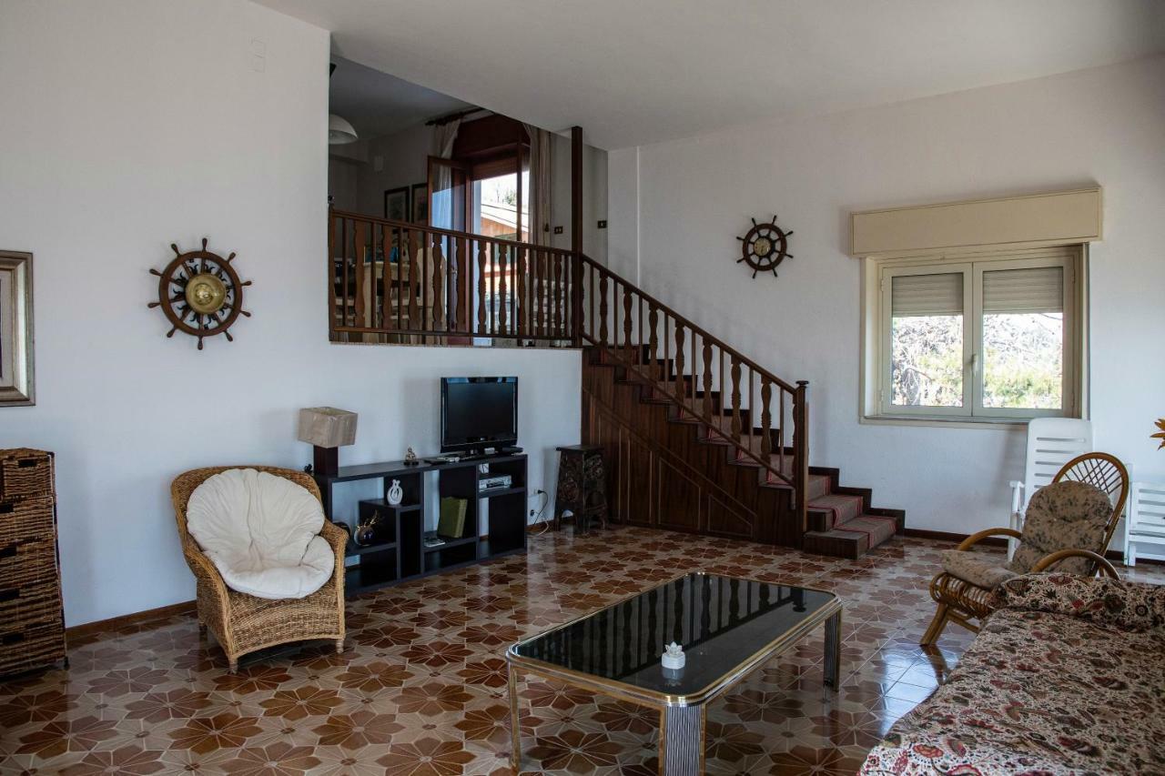 La Timpa Villa อาชิเรอาเล ภายนอก รูปภาพ