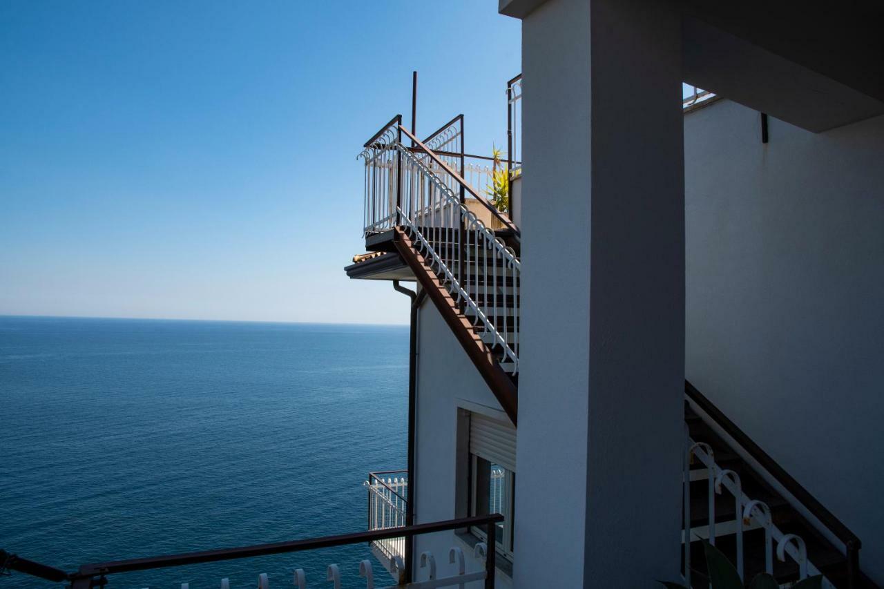 La Timpa Villa อาชิเรอาเล ภายนอก รูปภาพ